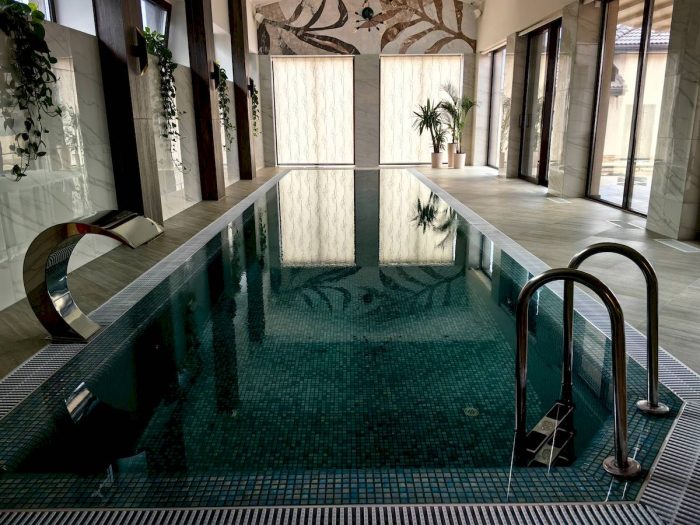 Бассейн под ключ